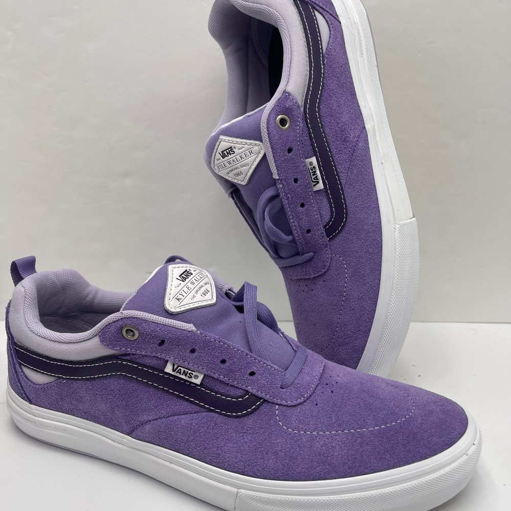 Vans Men’s Sz 12 Lavender Suede Low-Tops Skate Kyle Walker
Purple Haze Sneakers